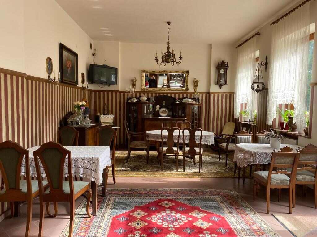 Breakfast room at Titanic Hotel
